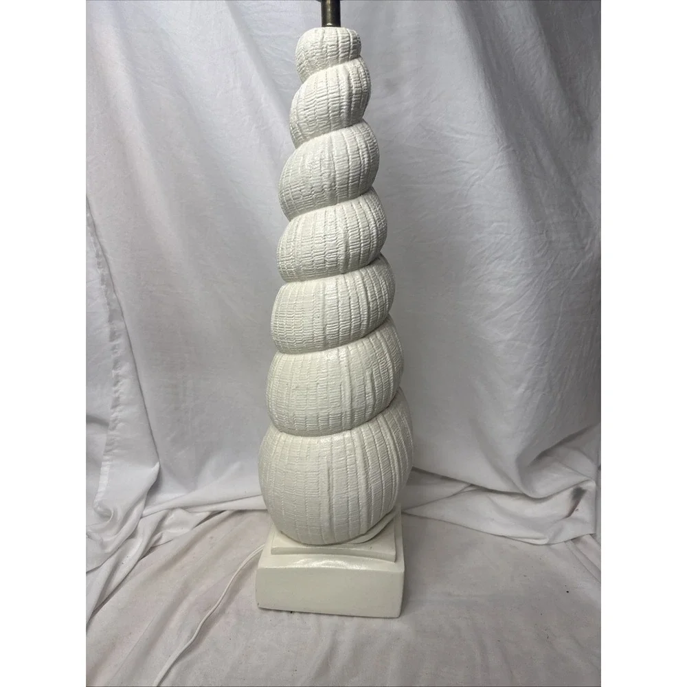Vintage 1980s Hollywood Regency Spiral Seashell Form Plaster Table Lamp 32